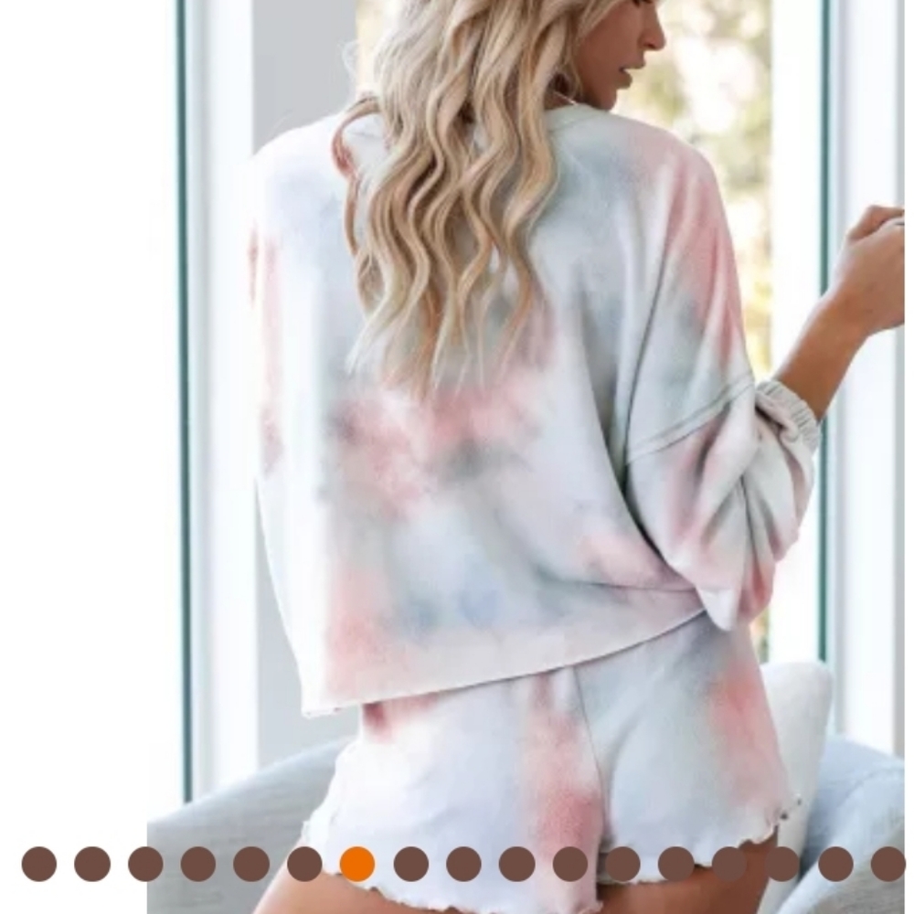 💥L AND XL New boutique tie dye lounge set - Picture 3 of 6